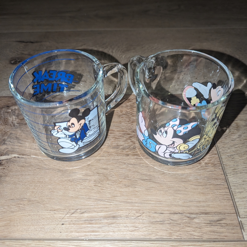 Vintage Disney Mickey and Minnie Glass Mug Set